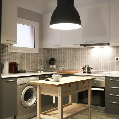 Idyllic With Terrace Apartamento Barcelona