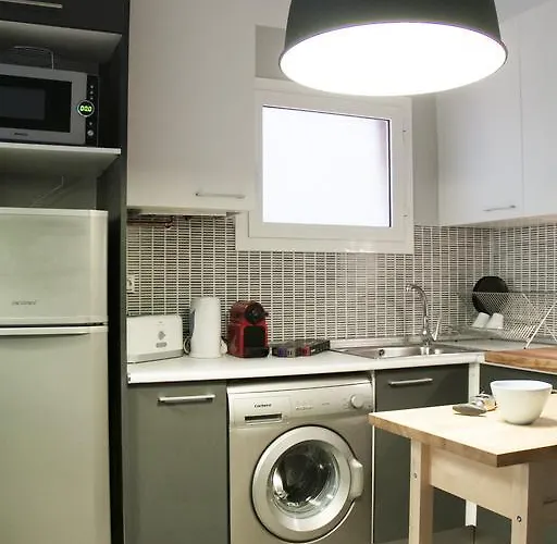 Idyllic With Terrace Lejlighed *