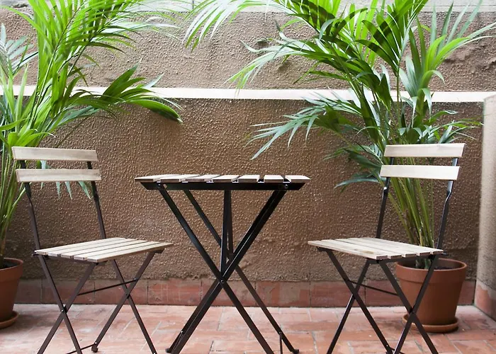Апартаменты Idyllic With Terrace Барселона